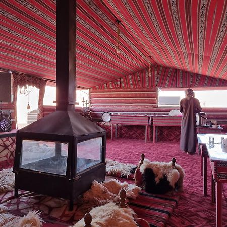 Wadi Rum Desert Heart Camp エクステリア 写真