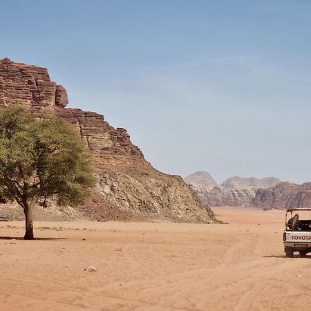 ホテル Wadi Rum Desert Heart Camp エクステリア 写真