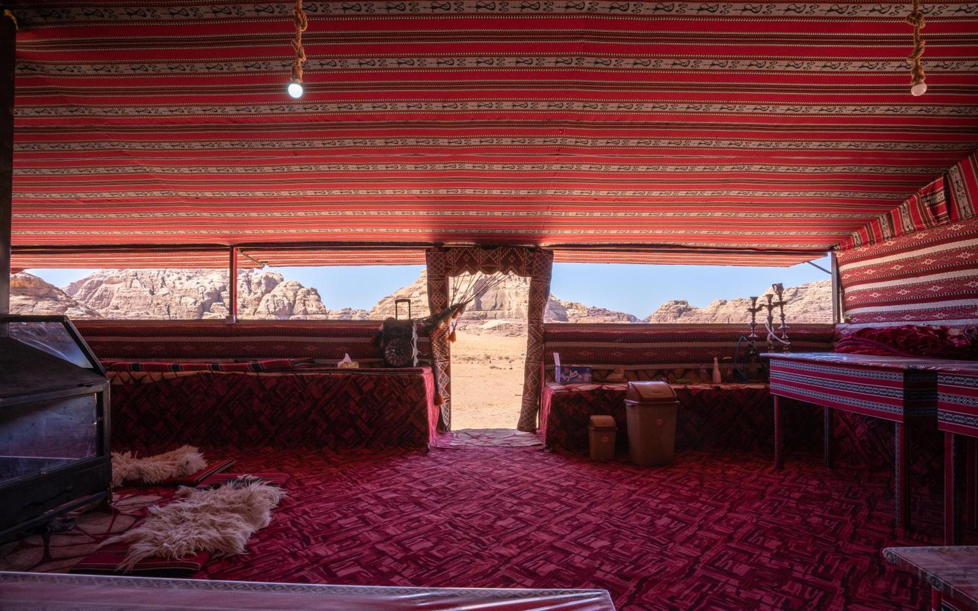 ホテル Wadi Rum Desert Heart Camp エクステリア 写真