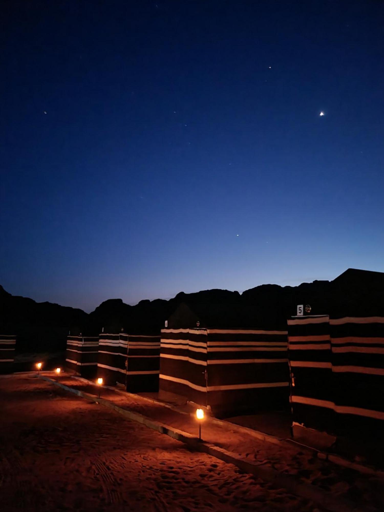 Wadi Rum Desert Heart Camp エクステリア 写真