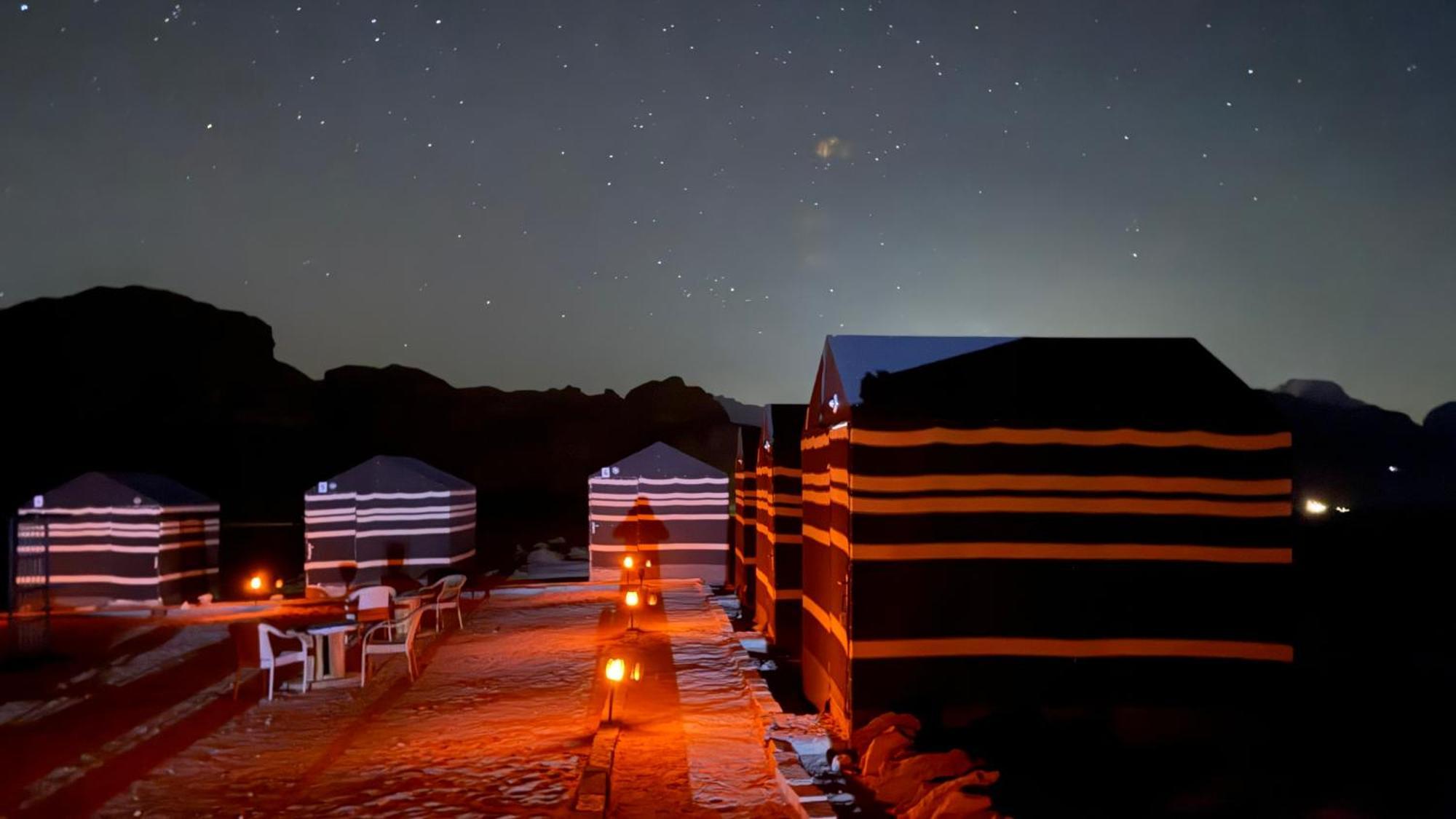 Wadi Rum Desert Heart Camp エクステリア 写真